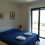 La Collina Bed & Breakfast 3*