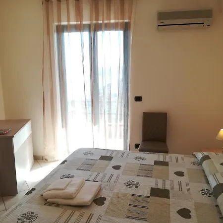 La Collina Bed & Breakfast 3*