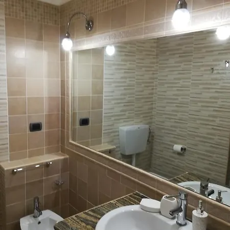 La Collina Bed & Breakfast 3*